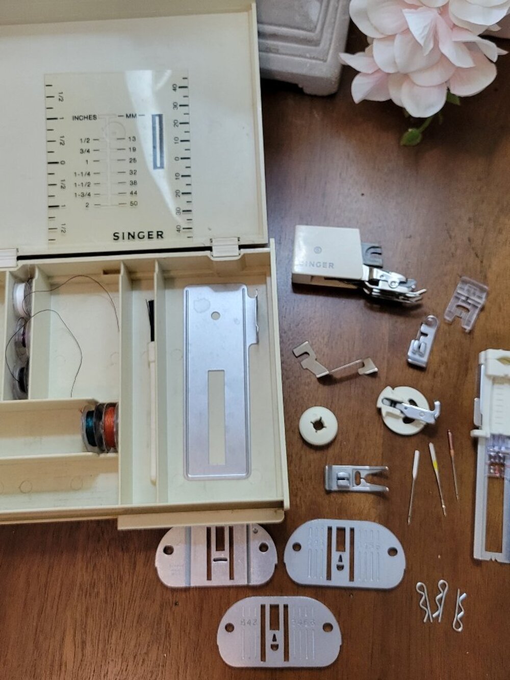 Vintage Singer Attachment Set